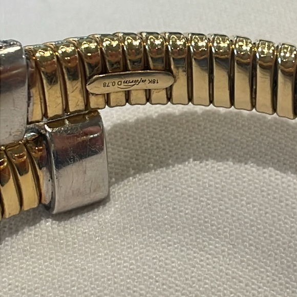 Afarin Collection Tubogas Diamond Bypass Cuff Bangle Bracelet in 18k - Picture 10 of 16